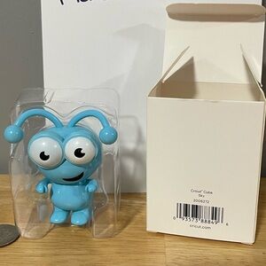 NIB Cricut Cutie Figure - Sky